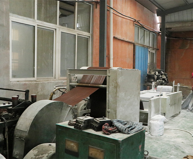 生產(chǎn)設(shè)備